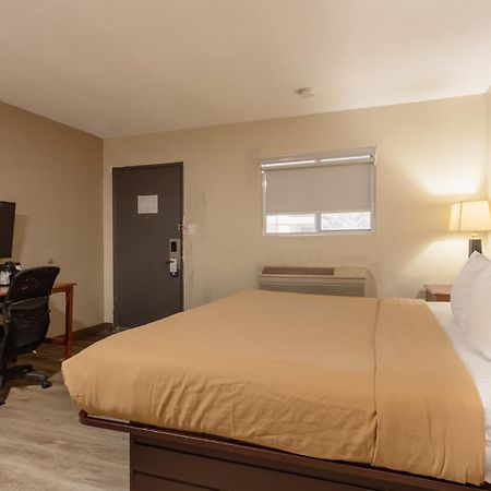 Suburban Studios Near Mesa Verde Кортес Екстериор снимка