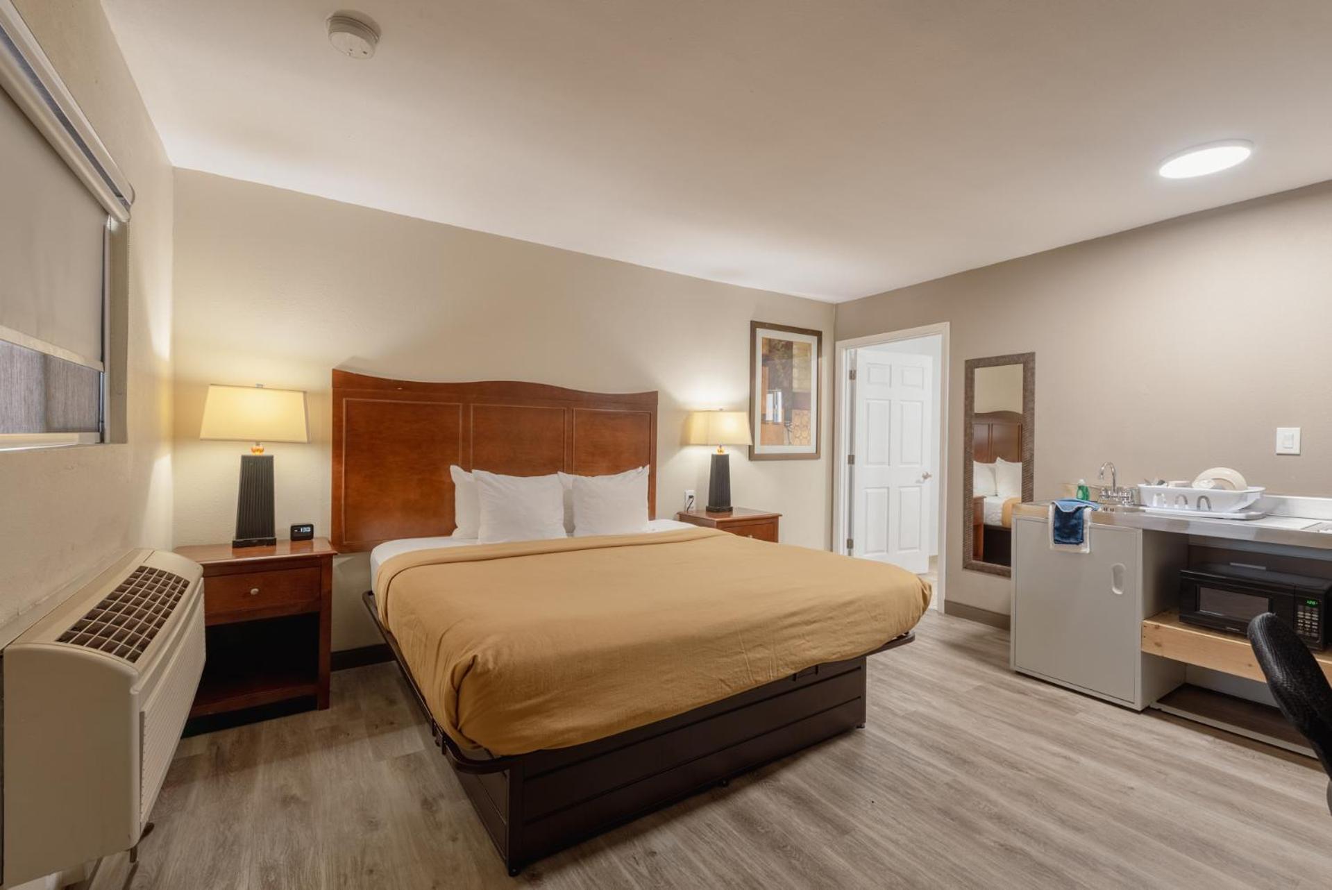 Suburban Studios Near Mesa Verde Кортес Екстериор снимка